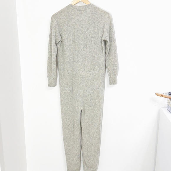 MADEWELL Cashmere Jumpsuit Heather Gray Button Front Size XS-Small Like New! - Picture 5 of 5